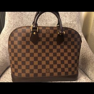 Louis Vuitton Alma PM